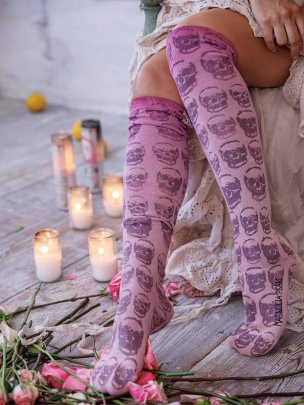 NEW Magnolia Pearl Glitter Skulls OTK Socks, Legends OS - Picture 2 of 5